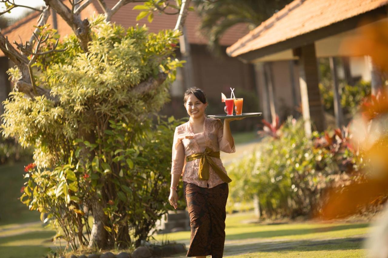 Amarta Beach Retreat By Nakula Selemadeg Buitenkant foto